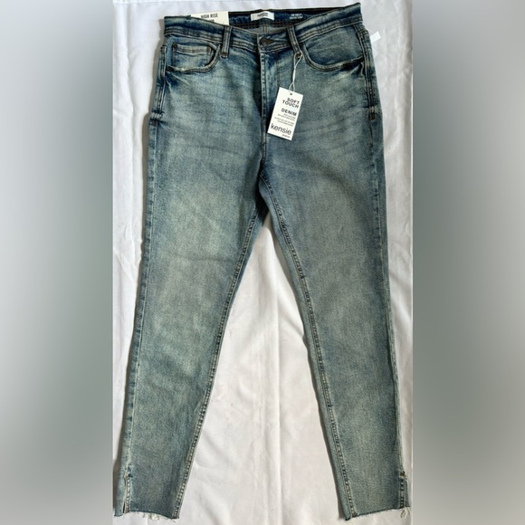 Kensie Womens “The Violet” High Rise Skinny Jean in Vintage Light Wash Sz 8 - Picture 2 of 9
